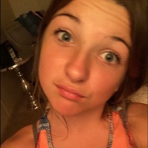 Meet your Posher, Sydney